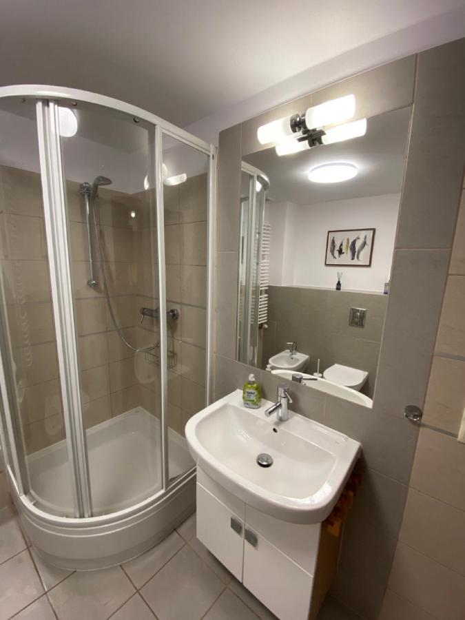 La Playa Apartament Z Ogrodkiem Хел Екстериор снимка